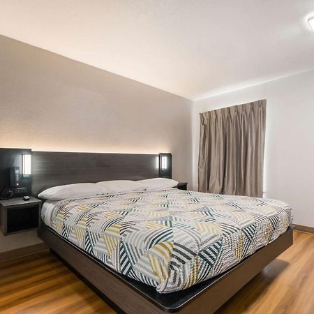 Studio 6 Laredo, Tx - North I-35 Екстер'єр фото
