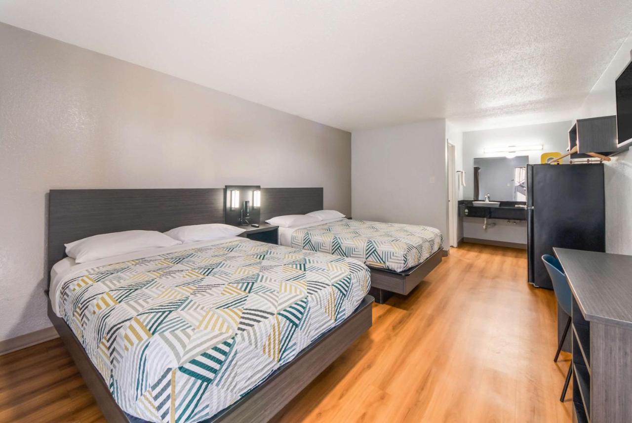 Studio 6 Laredo, Tx - North I-35 Екстер'єр фото