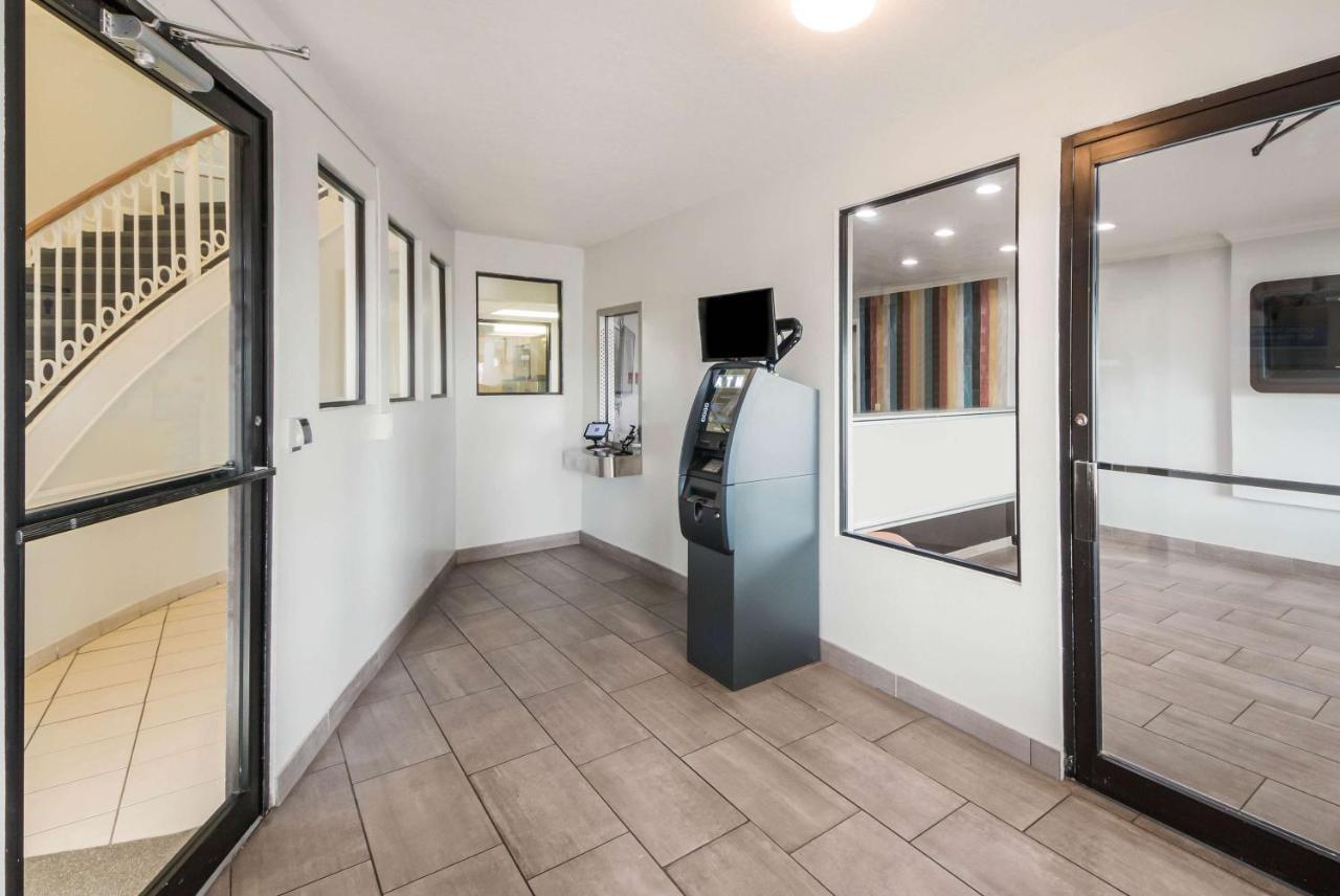 Studio 6 Laredo, Tx - North I-35 Екстер'єр фото